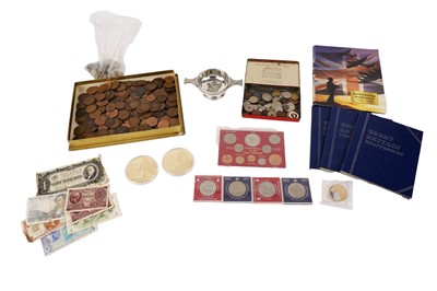 Lot 951 - A selection of world bank notes and coins a selection of a British commemorative; and other coinage