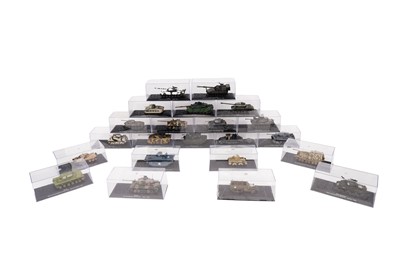 Lot 133 - A collection of twenty-two cased DeAgostini diecast scale model tanks