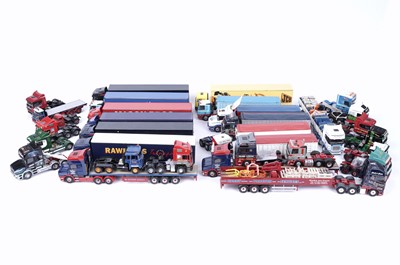 Lot 117 - ﻿A selection of Corgi diecast models of trucks and trailers