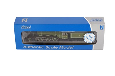 Lot 84 - A Dapol N gauge A1 Flying Scotsman 4472 LNER apple green locomotive and tender