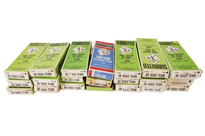 Lot 289 - Boxed Subbuteo table soccer classic heavyweight .00 scale football teams