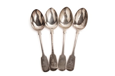 Lot 366 - A set of Victorian silver tablespoons