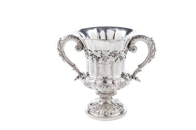 Lot 132 - A George IV silver two handled cup