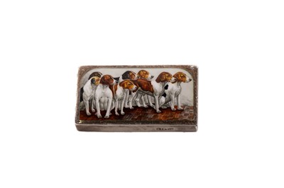 Lot 294 - A late Victorian/Edwardian silver vesta case