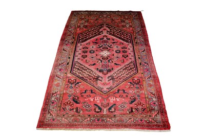 Lot 1217 - A Shiraz rug