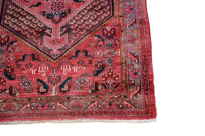 Lot 1217 - A Shiraz rug
