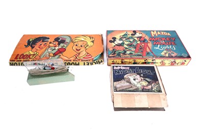 Lot 304 - Disney toys