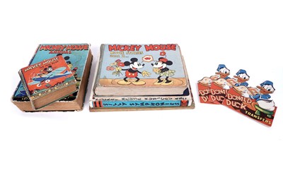 Lot 313 - Disney books and collectibles