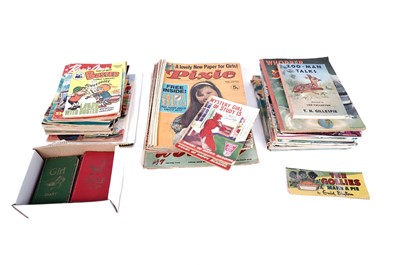 Lot 294 - Vintage British comics, magazines and books