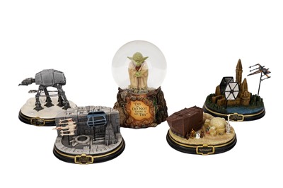 Lot 322 - A collection of five boxed Bradford Exchange Star Wars dioramas including: ‘Go For the Legs’