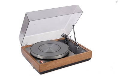 Lot 314 - An Ariston RD11 turntable