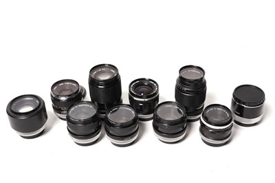 Lot 854 - Canon breech-lock lenses