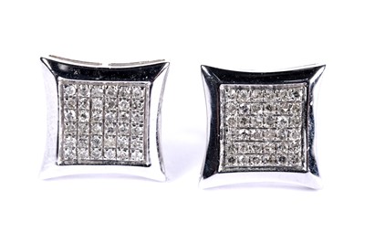 Lot 95 - A pair of diamond earrings