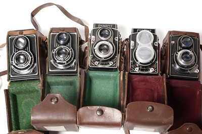 Lot 867 - Flexaret cameras