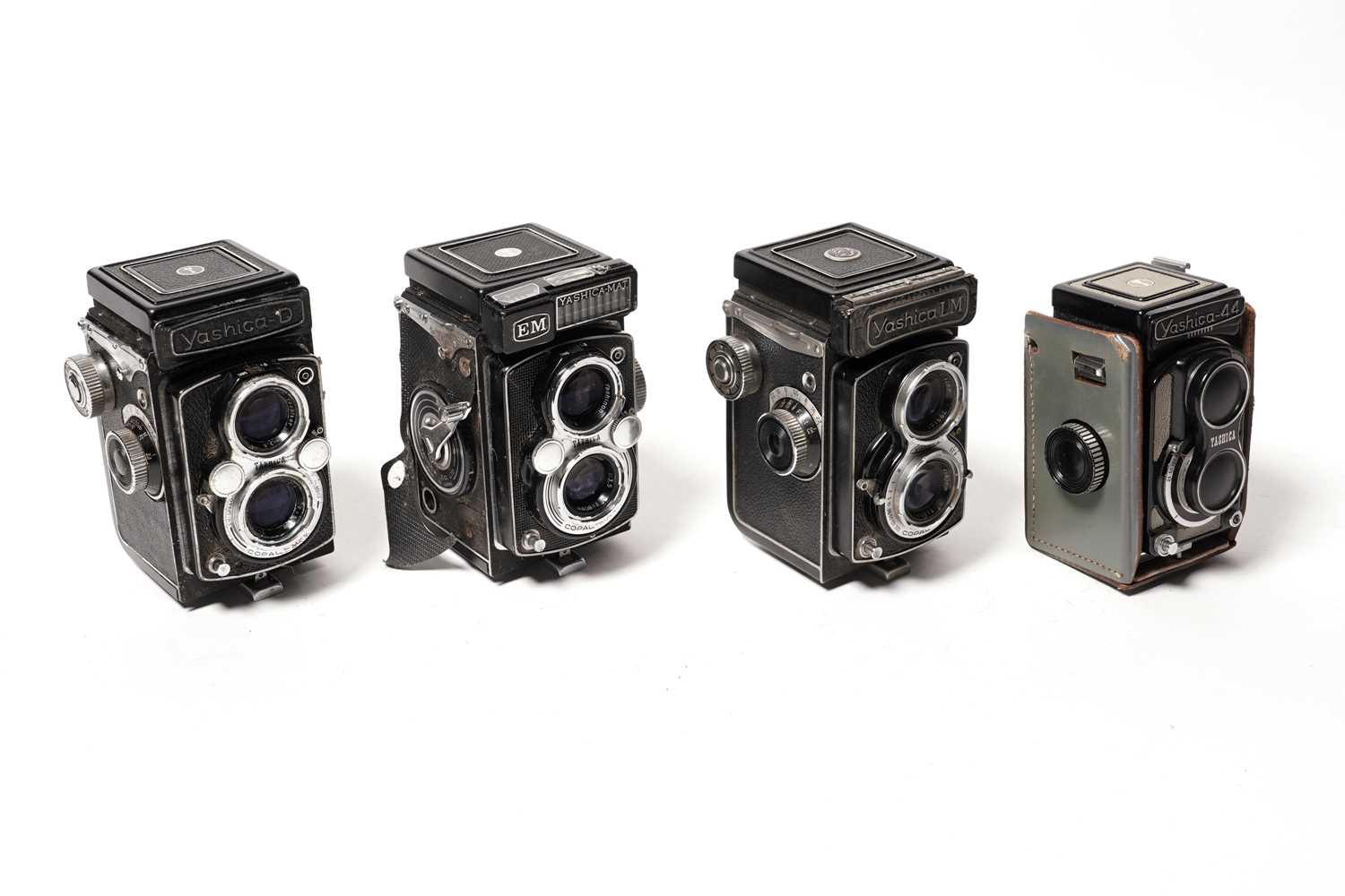 Lot 268 - Yashica TLR cameras