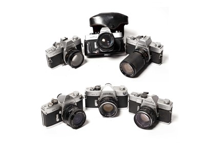 Lot 273 - Six Minolta SLR cameras