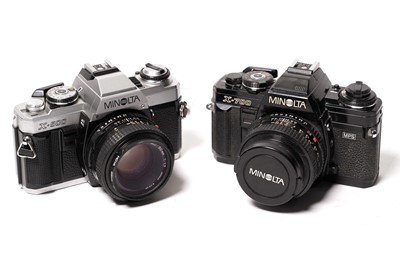 Lot 884 - Minolta SLR cameras