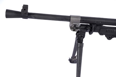 Lot 536 - A deactivated British Bren Light Machine Gun