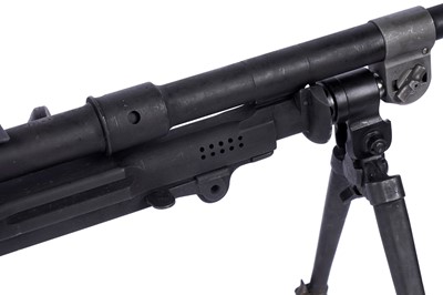 Lot 536 - A deactivated British Bren Light Machine Gun