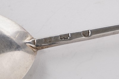 Lot 204 - A Charles I silver seal top spoon