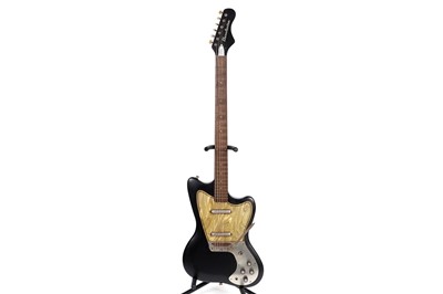 Lot 140 - A Danelectro Dead On '67 baritone guitar