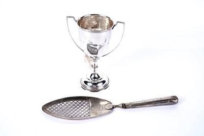 Lot 1005 - A silver two-handled trophy cup; and a George III silver fish slice