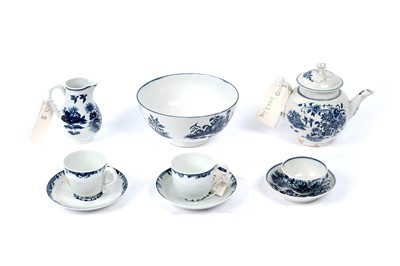 Lot 373 - A selection of First Period Worcester teaware