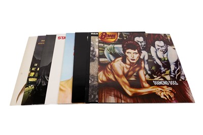 Lot 843 - A collectors' bundle of eight David Bowie records