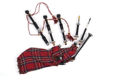 Lot 41 - A set of Scottish pipes