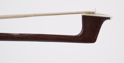 Lot 60 - A violin