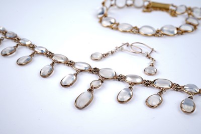 Lot 763 - Moonstone set jewellery