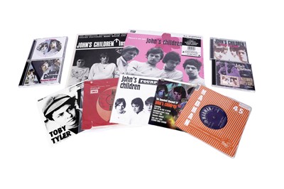 Lot 494 - A collectors' bundle of early Marc Bolan records and CDs