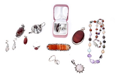 Lot 45 - A selection of silver gem-set jewellery