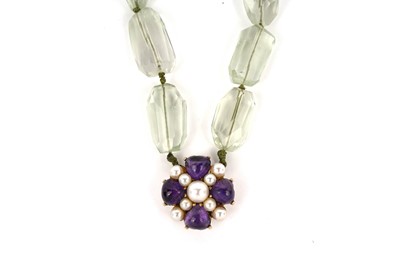 Lot 176 - An aquamarine necklace