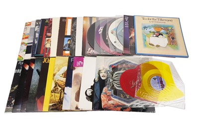 Lot 773 - A collectors' bundle of mixed records