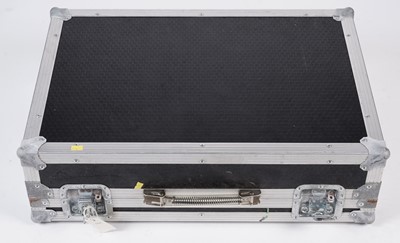 Lot 290 - A Mackie CFX20 mixer in flight case