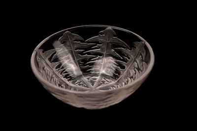 Lot 472 - A Lalique 'Fern' pattern circular glass bowl