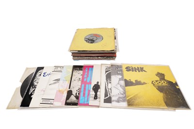 Lot 555 - A collectors' bundle of mixed Punk 7" records