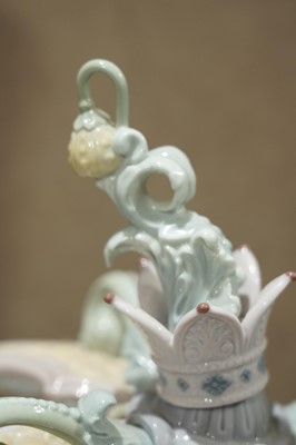 Lot 392 - Lladro 1785 ‘Cinderella’s Arrival’ limited edition figure group