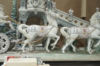 Lot 392 - Lladro 1785 ‘Cinderella’s Arrival’ limited edition figure group