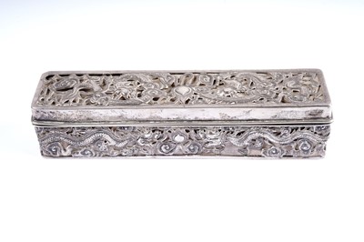 Lot 997 - An early 20th Century Chinese silver box