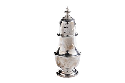 Lot 122 - A George V silver sugar caster