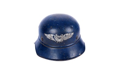 Lot 204 - German Second World War M35 pattern Luftschutz helmet