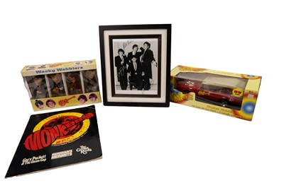 Lot 345 - A collectors' bundle of items relating to The Monkees