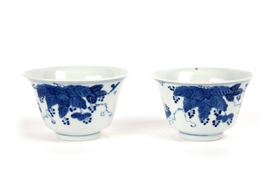 Lot 853 - A pair Chinese blue and white rice bowls