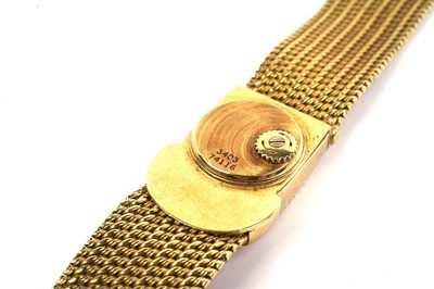 Lot 552 - Piaget: an 18ct yellow gold bracelet watch