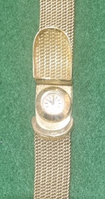 Lot 552 - Piaget: an 18ct yellow gold bracelet watch