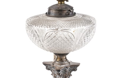 Lot 124 - An Edwardian silver column lamp