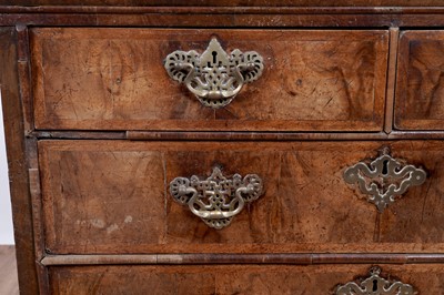 Lot 13 - An early 18th Century burr walnut and banded chest of drawers