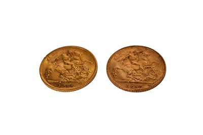 Lot 82 - Two George V gold half sovereigns